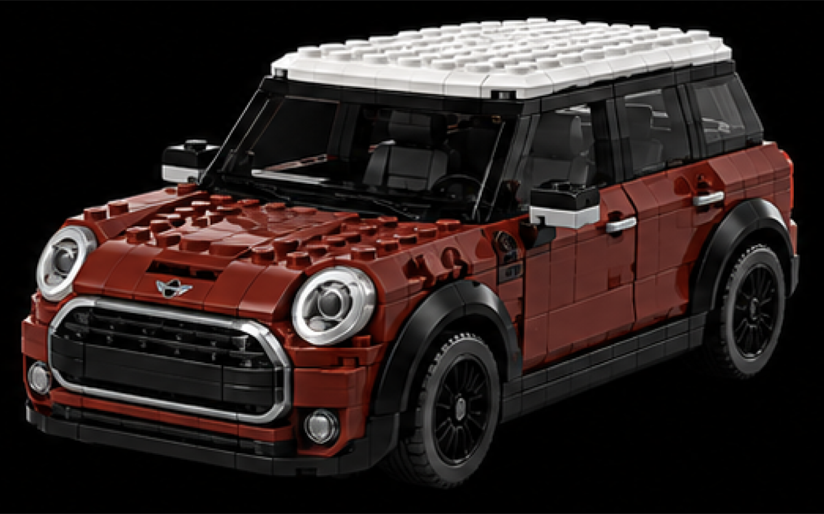 Красный MINI из деталей конструктора